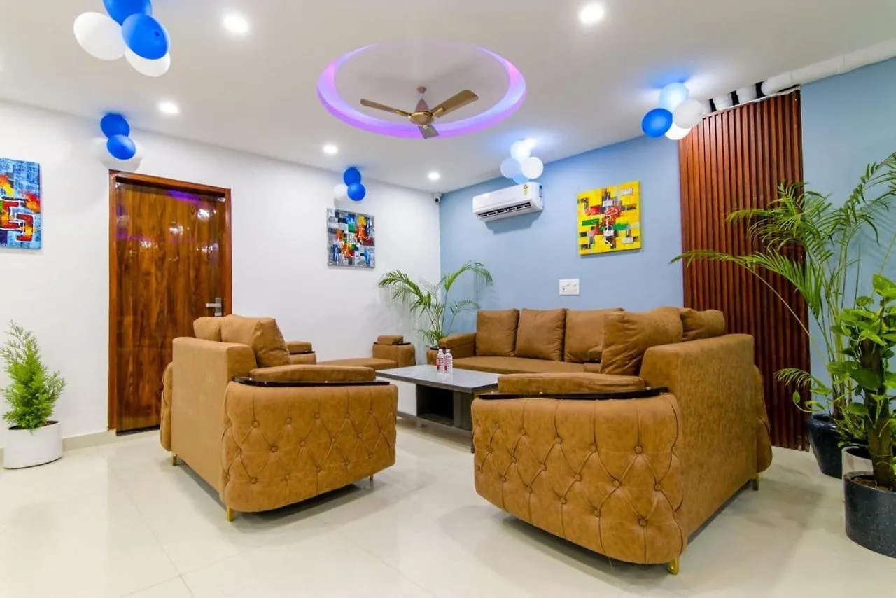 Hotel Manakamna Sector 39, Medicity Gurgaon